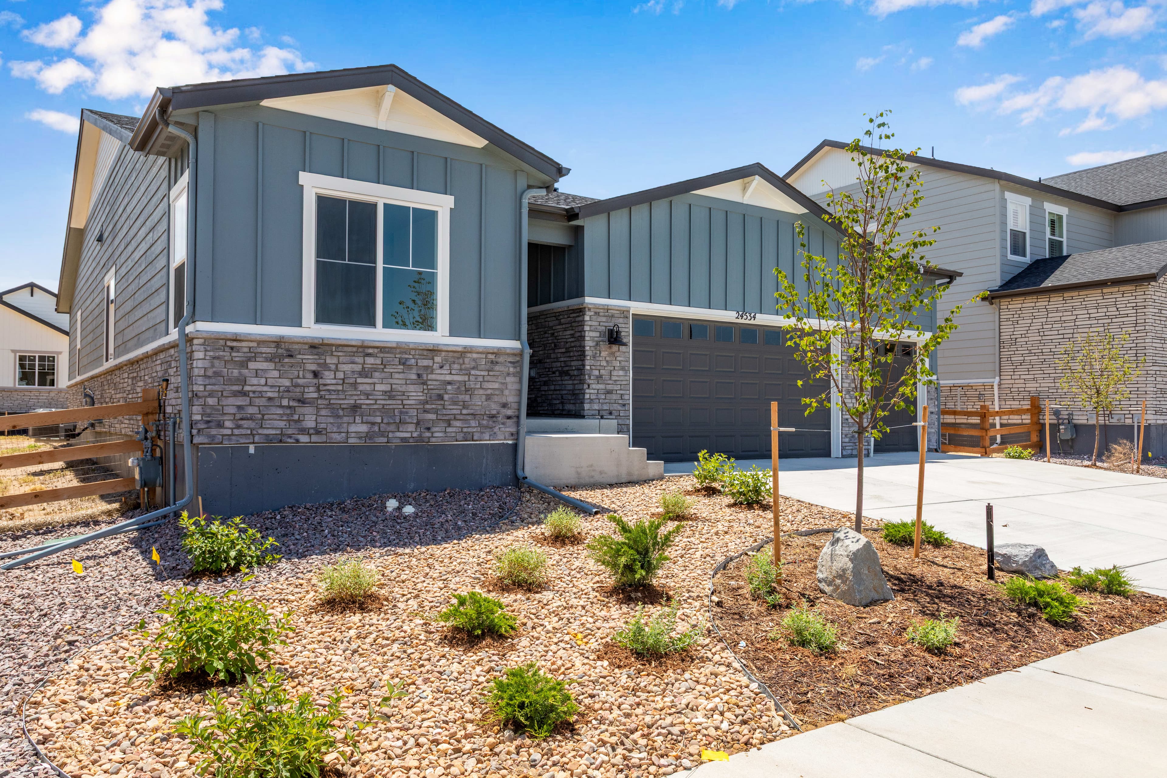 24534 E 34th Pl