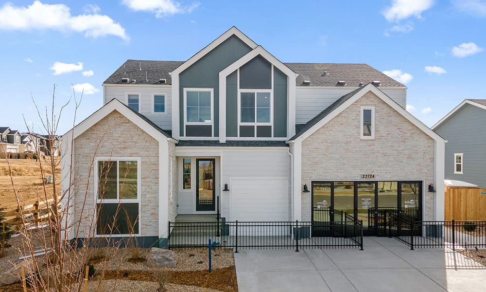 Plan 4904 elevation
